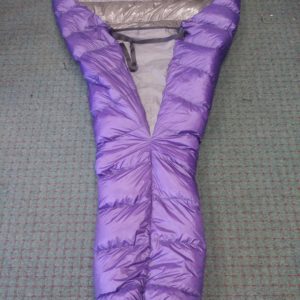 Newt Hybrid Quilt 45f - Fetal Position